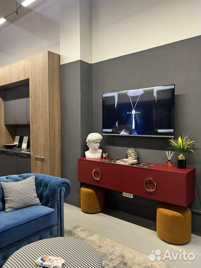 Тумба под телевизор