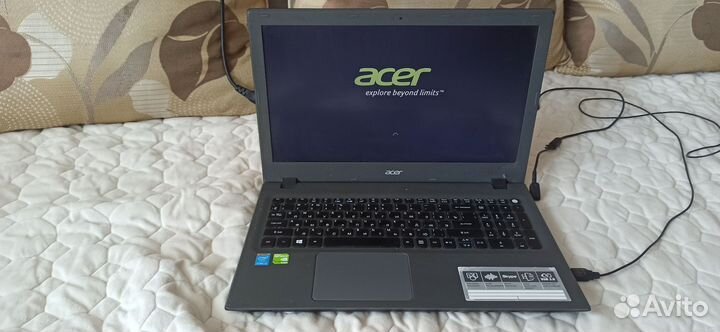 Ноутбук Acer e5-573g-39ra