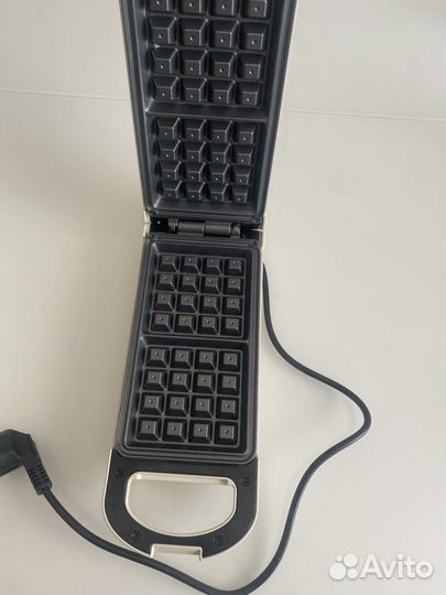 Электрическая вафельница для венских вафель