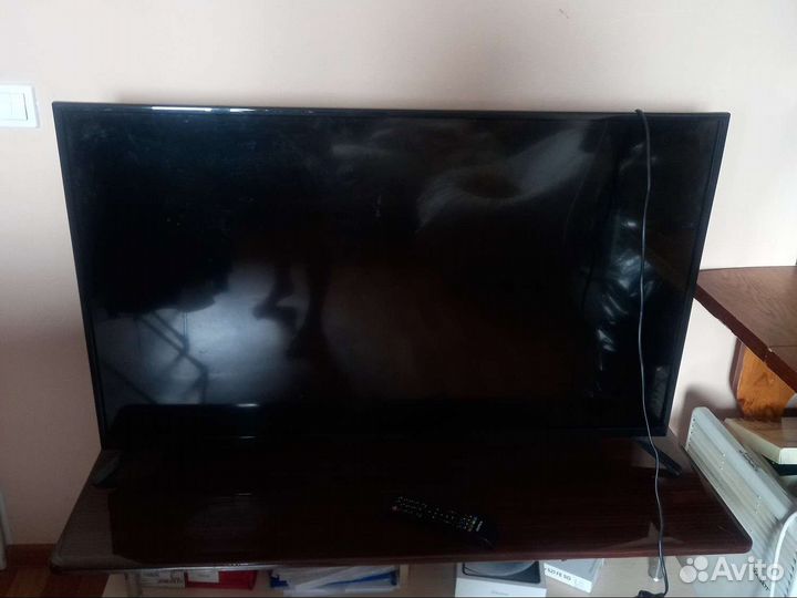 Телевизор ЖК