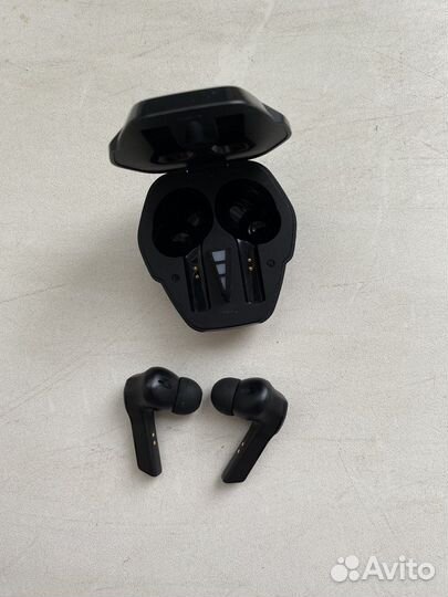 Игровые беспроводные наушники Lenovo HQ08