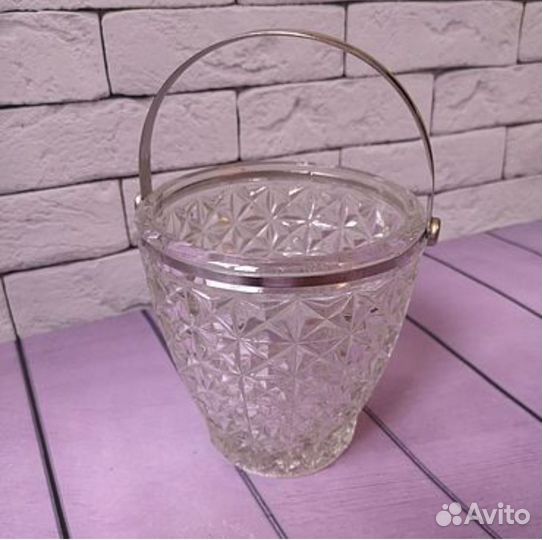 Конфетница 