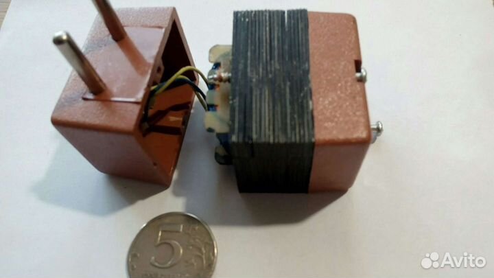 Новый мини понижающий трансформатор 220-110 100 В