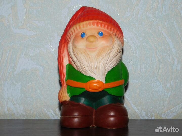 Игрушки советские пищалки