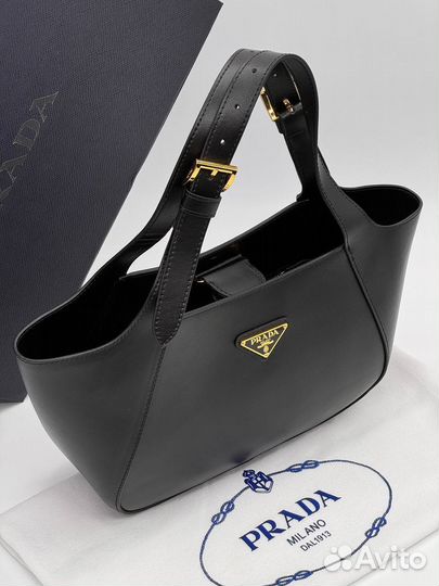 Люксовая сумка prada