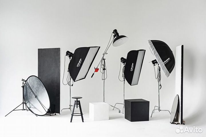 Аренда фотостудии с большой циклорамой