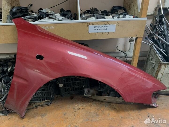 Крыло переднее правое Toyota Corona Exiv ST200