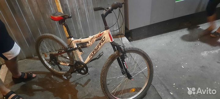 Велосипед forward