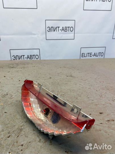 Стоп-сигнал Kia Rio 3 1.4 2016