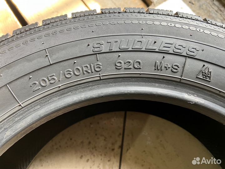 Nankang SN-1 205/60 R16 92Q