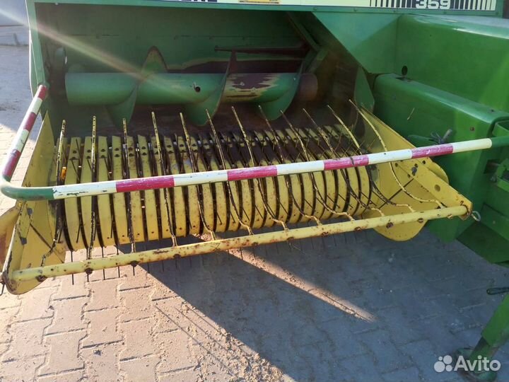 Пресс-подборщик John Deere 359, 2000