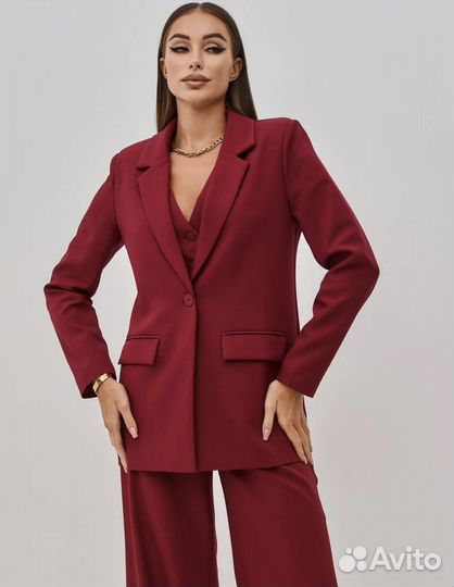 Брючный костюм