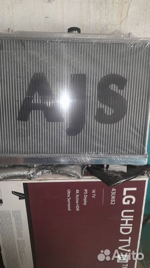 Радиатор mitsubishi pajero sport 6G72 40mm AT AJS