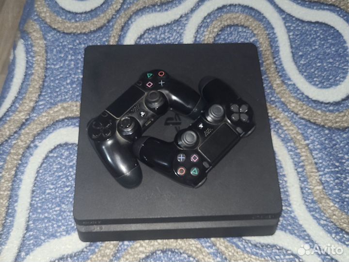 Sony PS4 slim 1tb