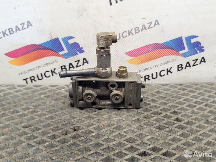 0501215358 Клапан делителя кпп ZF