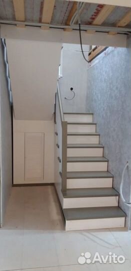 Лестница на металлокаркасе