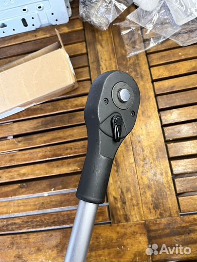 Трещотка флажковая 3/4 638750