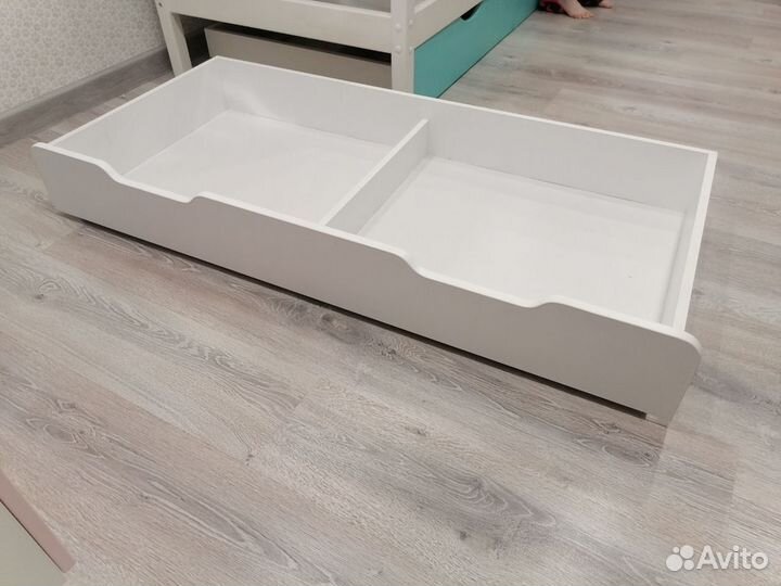 Ящик под кровать