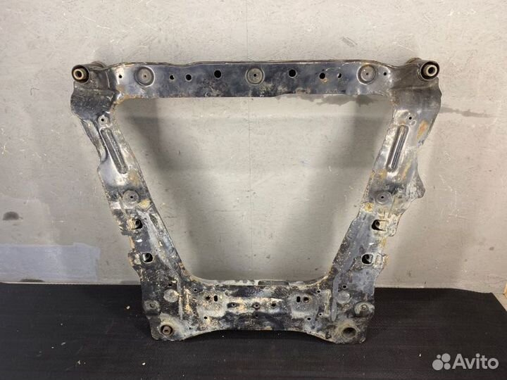 Подрамник кашкай j10 2010 - 2017