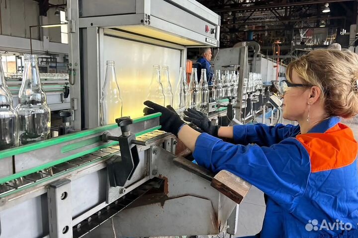 Разнорабочие на стекольный завод