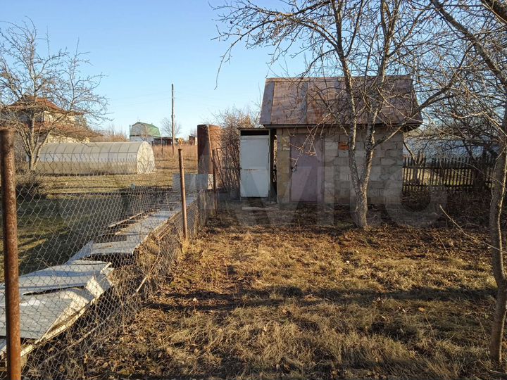 Дача 30 м² на участке 6 сот.