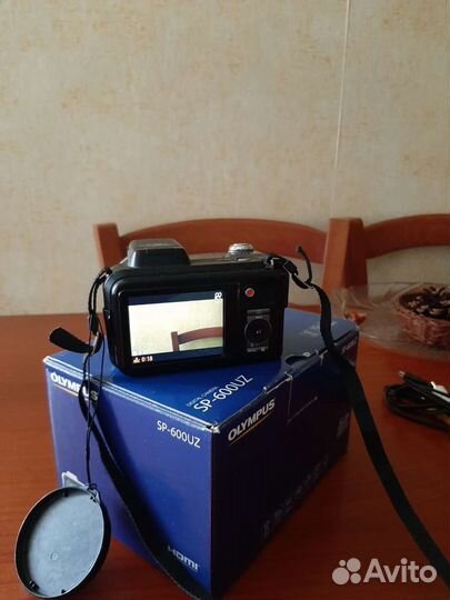 Digital camera 15x olympus sp-600uz