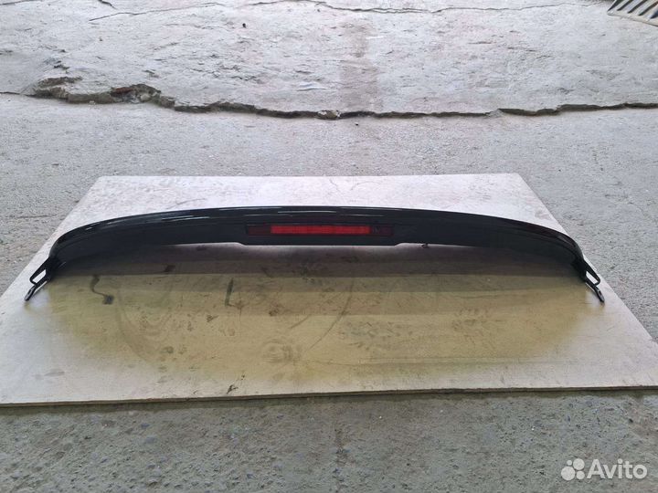 Спойлер крышки багажника Renault Kaptur