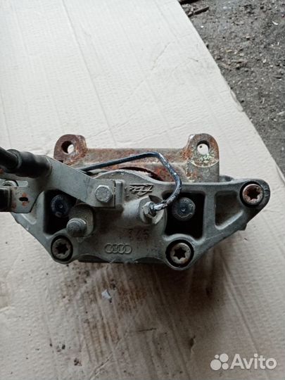 Суппорт Audi A6 4F5 C6