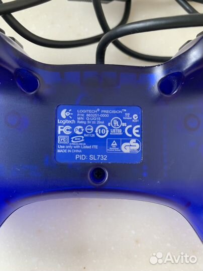 Геймпад Logitech Precision