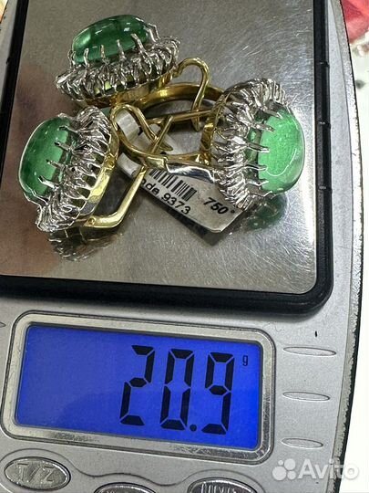 Золотой комплект с бриллиантами