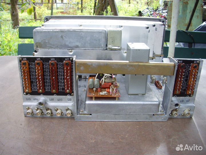 Блок 1-ов армейского радиоприёмника Р-155