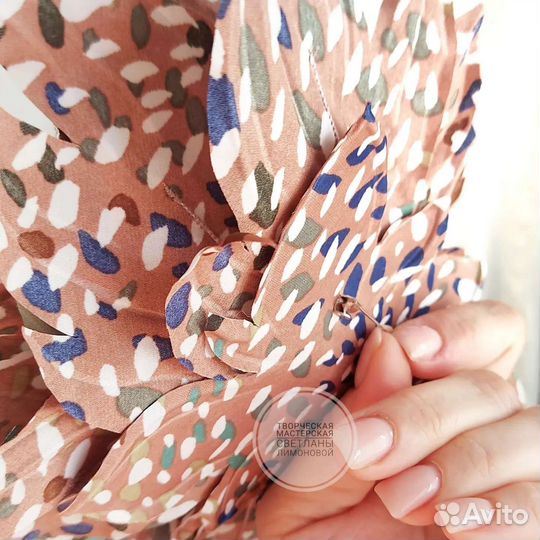 Аксессуар Брошь Цветок из ткани