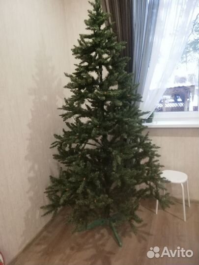 Елка искусственная 280