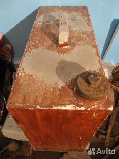 Канистра из алюминия