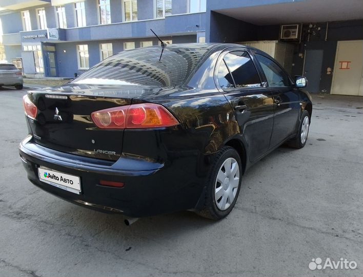 Mitsubishi Lancer 1.5 AT, 2008, 260 000 км