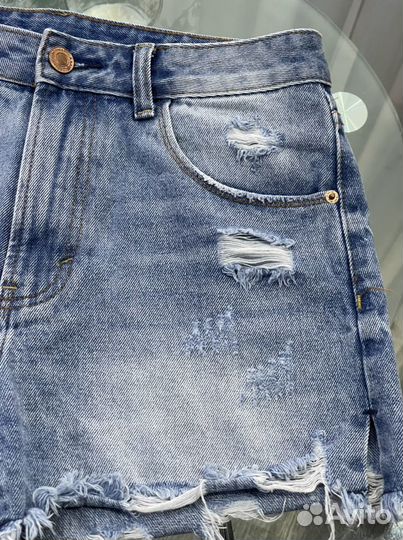 Шорты джинсовые