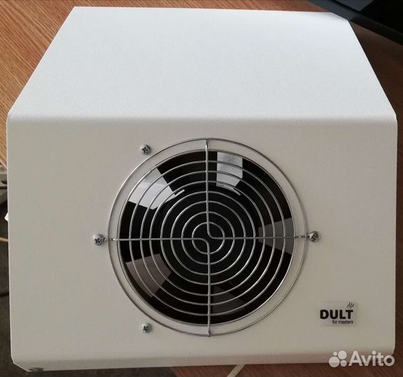 Вытяжка для маникюра