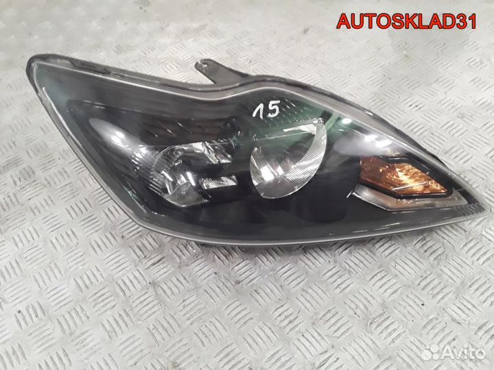 Фара правая Ford Focus 2 8M5113W029DE Рестайлинг