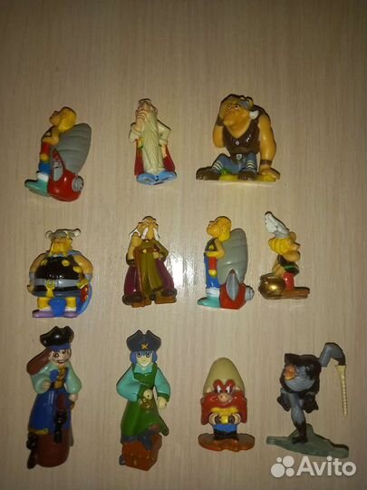 Игрушки из киндера