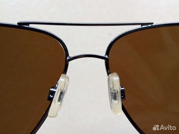 Солнцезащитные очки Invu с поляризацией