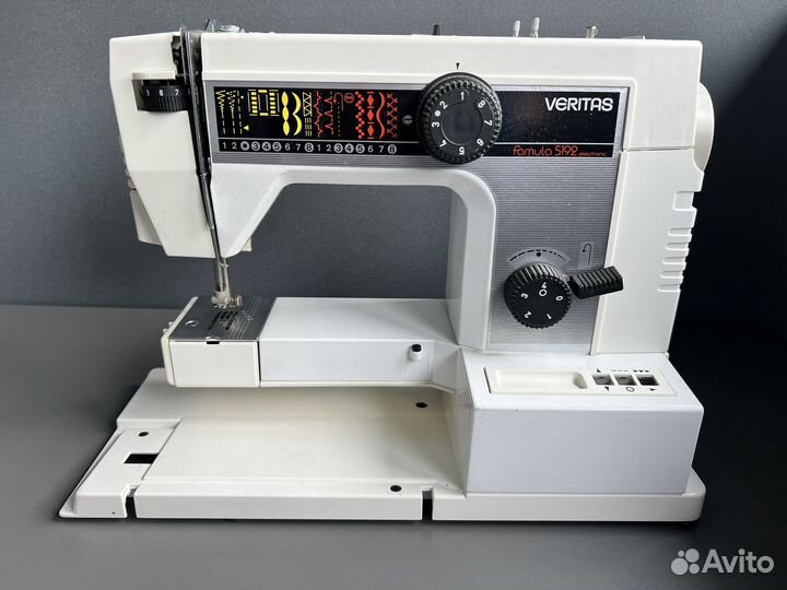 Швейная машина Veritas Famula 5192