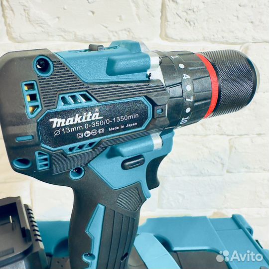 Шуруповерт makita безщеточный ударный