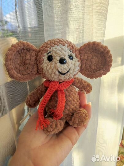 Чебурашка вязаная плюшевая игрушка