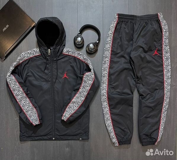 Спортивный теплый костюм jordan