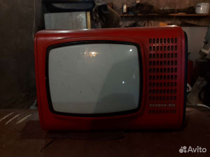 Телевизор СССР Сапфир-401