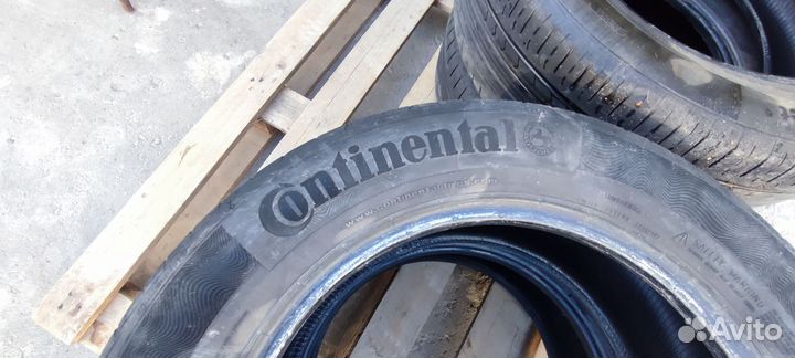 Continental ContiPremiumContact 5 225/60 R17 V