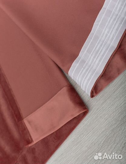 Шторы новые из бархата терракот