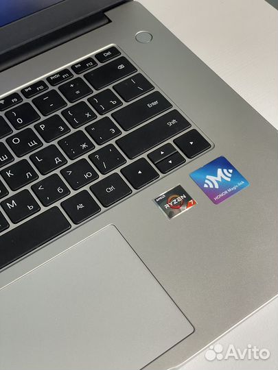 Honor magicbook 15 ryzen 7 16/512