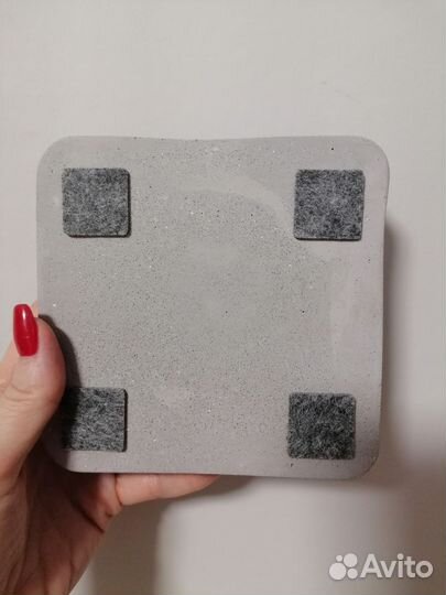 Пепельца из бетона