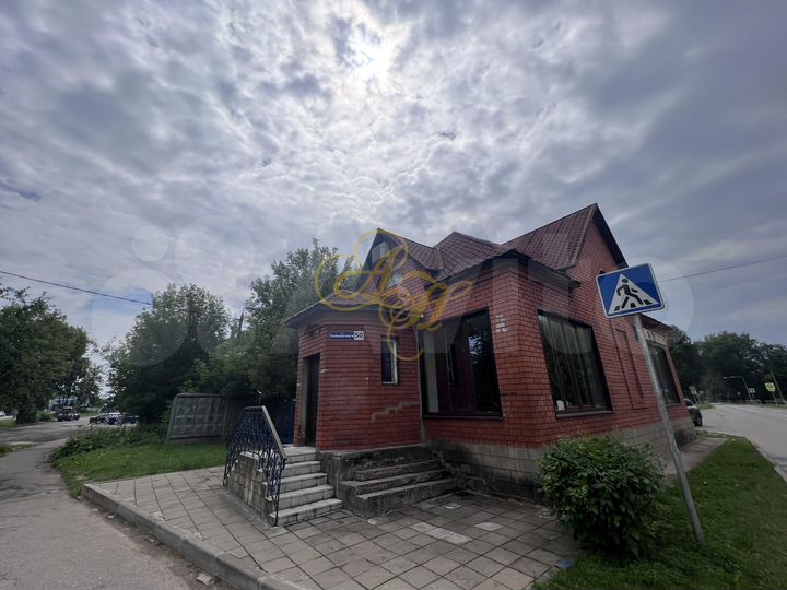 Сдам торговое помещение, 130 м²